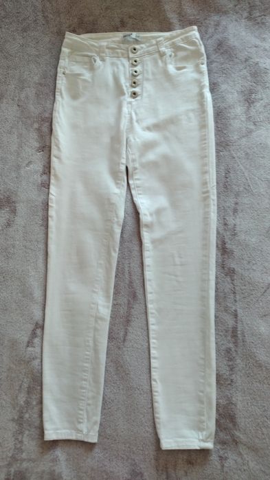 Biale spodnie skinny damskie rozm M
