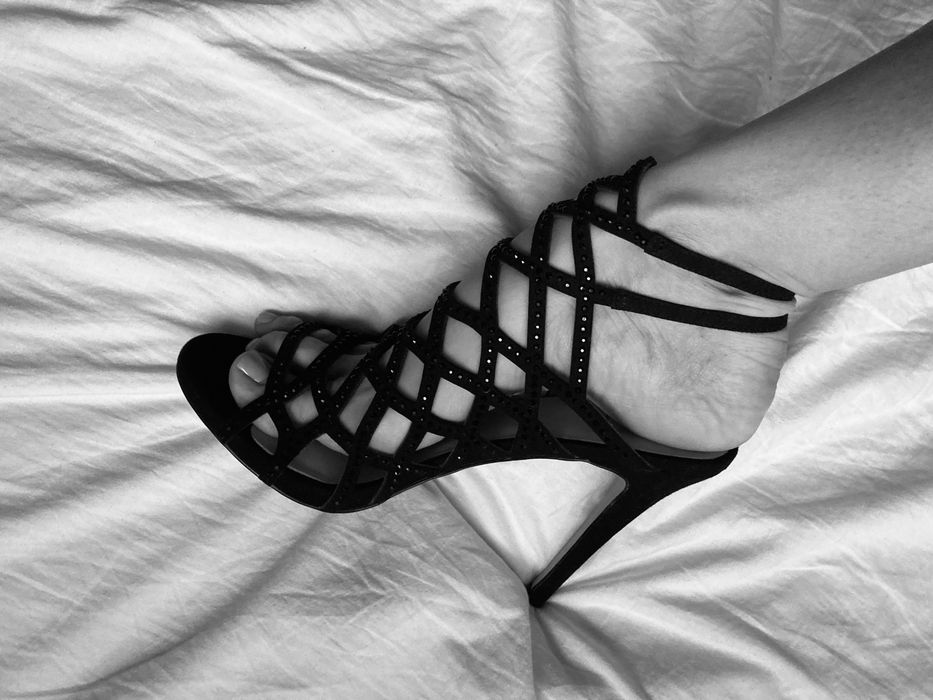 Szpilki Liu Jo ażurowe 41