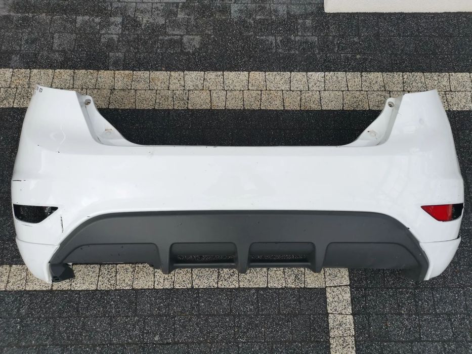 Ford Fiesta MK7 5D Zderzak Tylny Tył