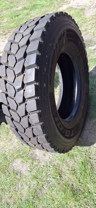 Opona Pirelli 315,80,22.5 TG:01