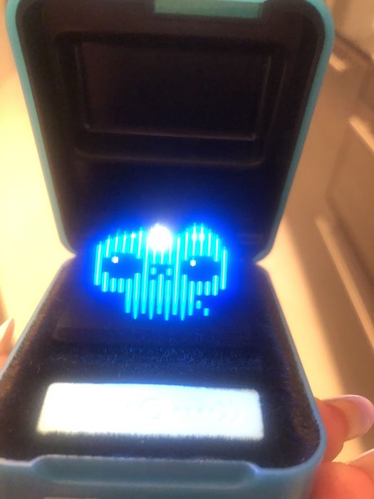 Zabawka interaktywna  elektroniczne zwierzątko bitzee