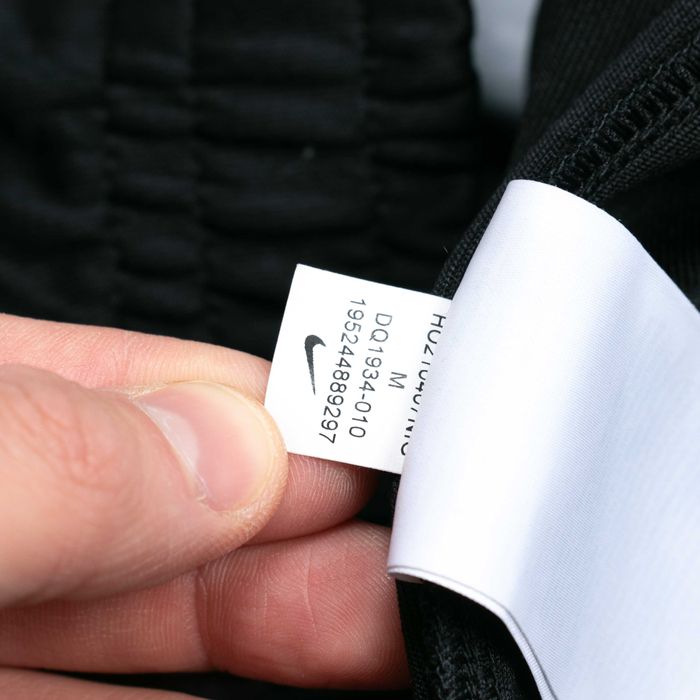 Nike Repeat Jogging Hose spodnie dresowe z lampasami M