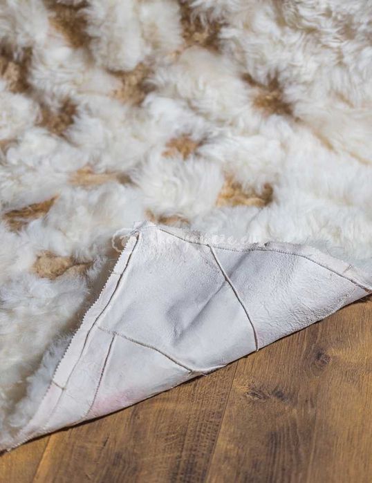 Narzuta ze skóry owczej strzyżonej island 160x200 #benio złoty