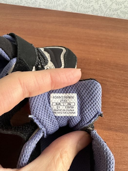 Красовки Zara 21 розмір
