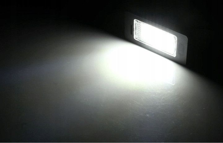 LED підсвітка номеру для BMW E60 E61 E90 E91