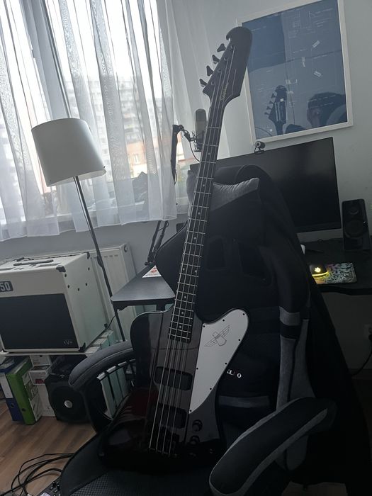 Gitara basowa Epiphone Thunderbird IV VS