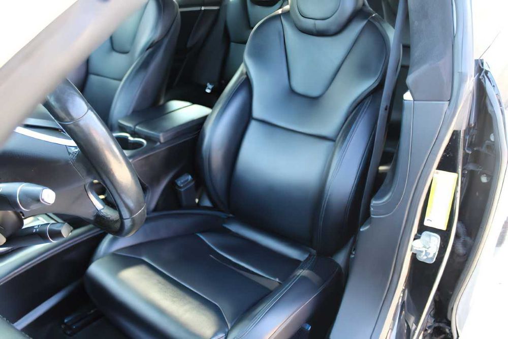 Tesla Model S P100D      2017