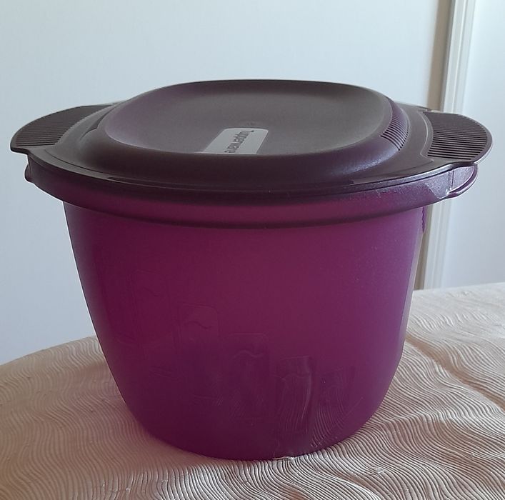 Micro Pasta Maker Tupperware