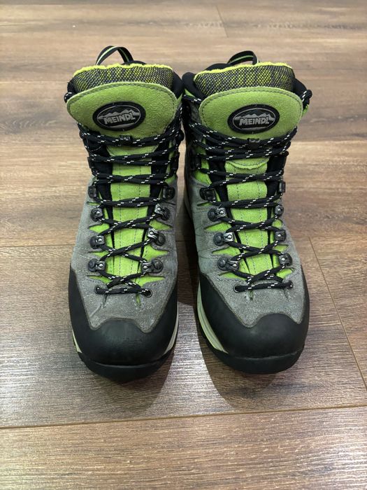 Черевики трекінгові Meindl на водовідштовхуючій мембрані Gore-Tex