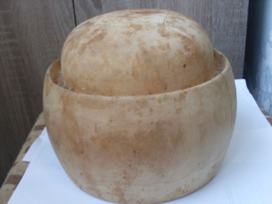 Колодки для пошива меховых шапок.