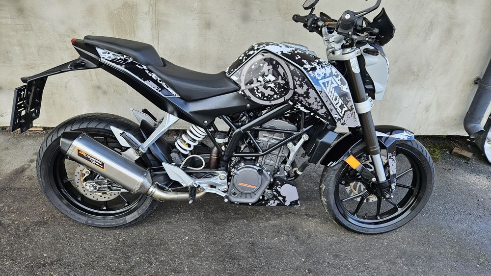 Ktm Duke 125 zapraszam Rok 2013 Wokowice • OLX.pl