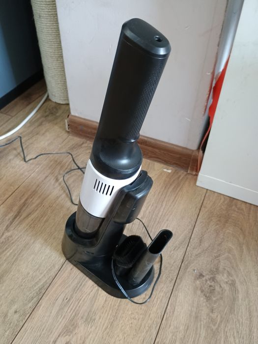 Odkurzacz ręczny Rowenta x touch