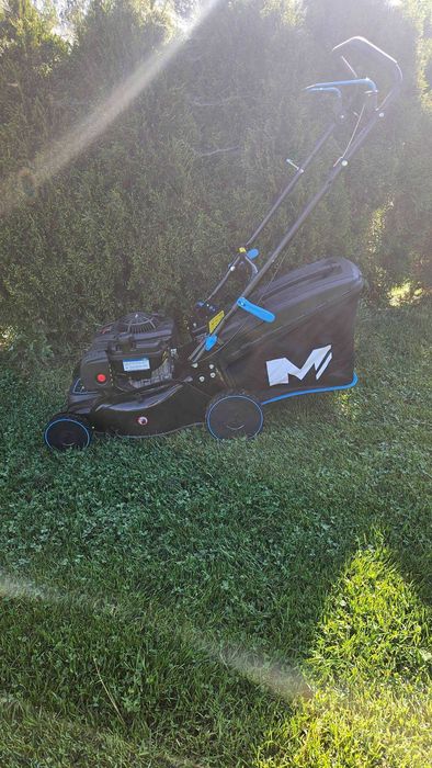 Kosiarka spalinowa bez napędu MacAllister B&S 300E 40 cm