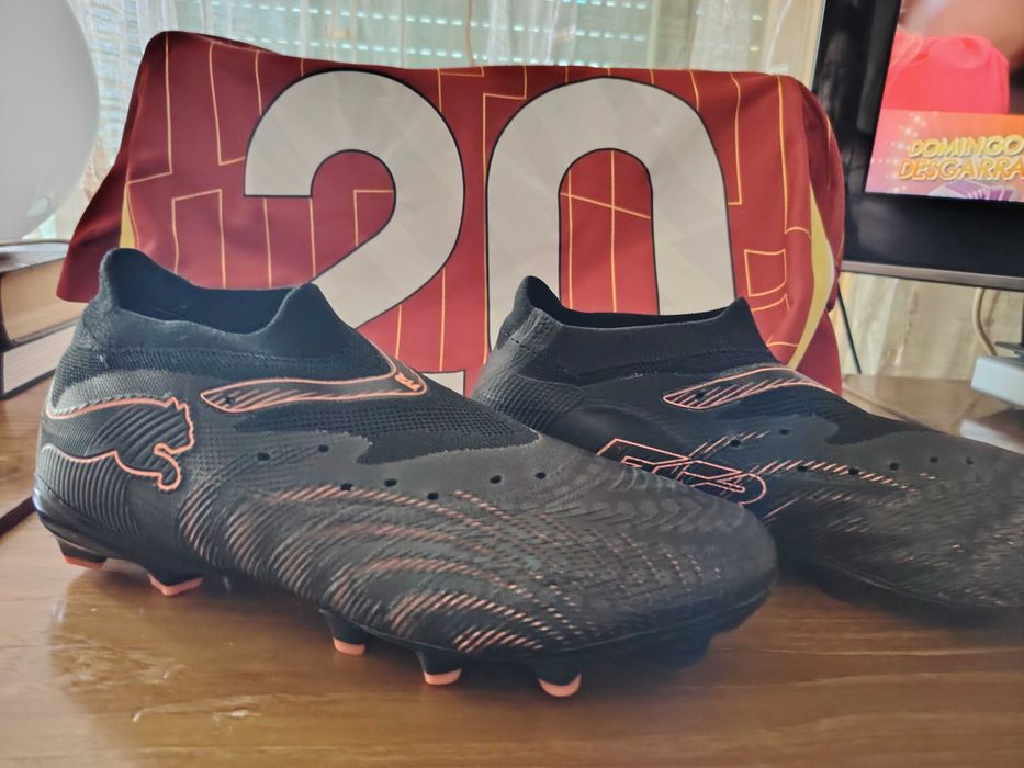 Chuteiras Puma Future 9
