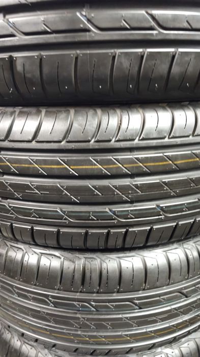 Pneus  195/60/16 Bridgestone