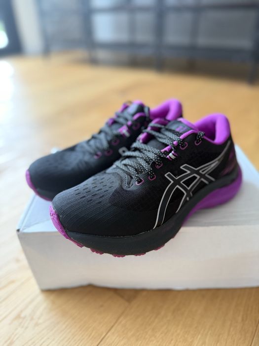 Nowe buty Asics, rozm. 37 (dl. wkładki 23cm)