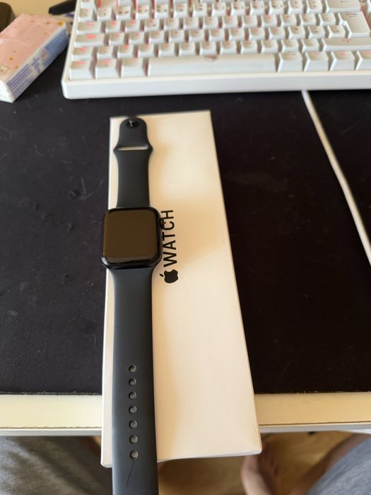 Apple Watch SE 44mm