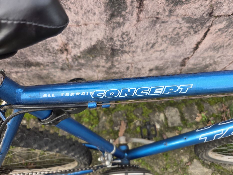 Bicicleta BTT   – Azul