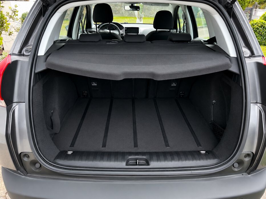 Peugeot 2008 1.2 PureTech Gasolina — 2013