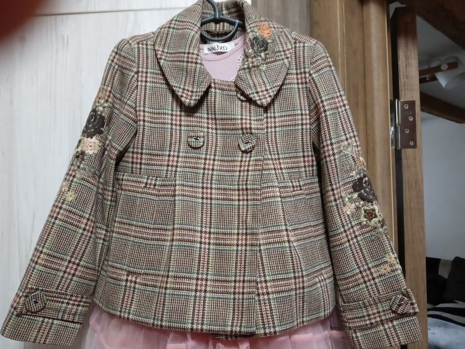 Пальтечко для дівчинки Next