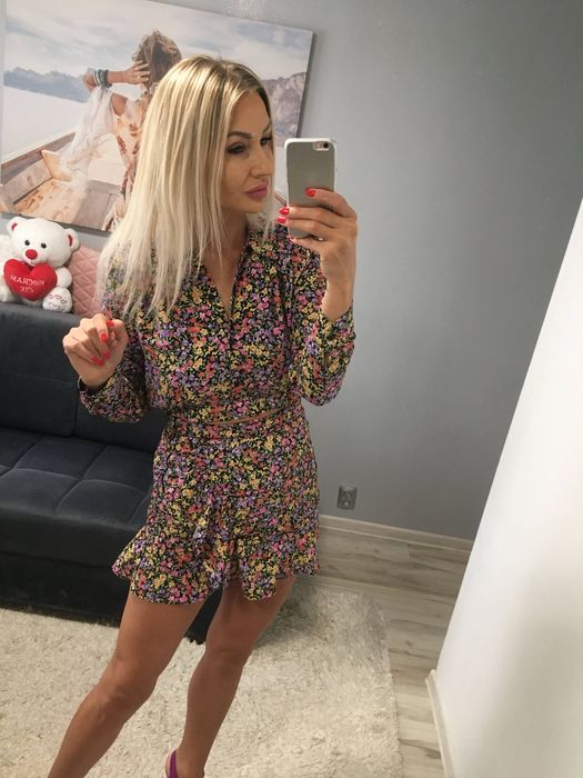 Kompet w kwiaty zara spodnica plus bluzka r 36