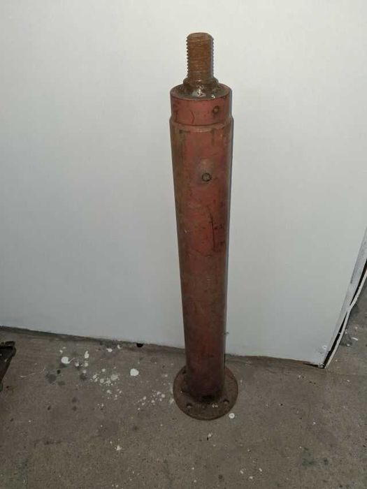 Siłownik hydrauliczny
