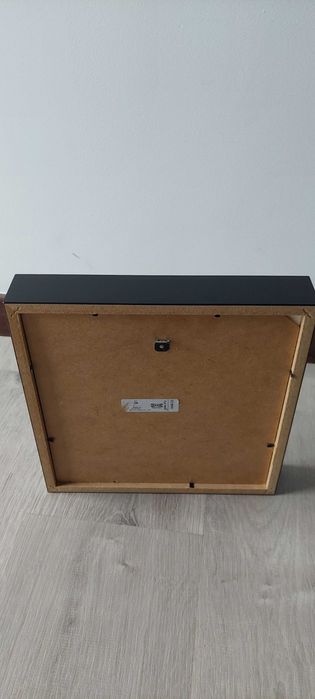Conjunto de 2 Molduras Caixa IKEA SANNAHED (Pretas, 25x25 cm) – Como Novas!