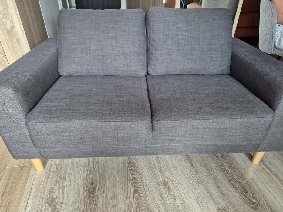 Mala sofa - dobry stan