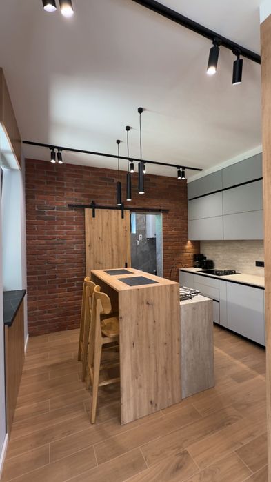 Продаж 3-кім. будинку 85 м.кв., в. Лісна