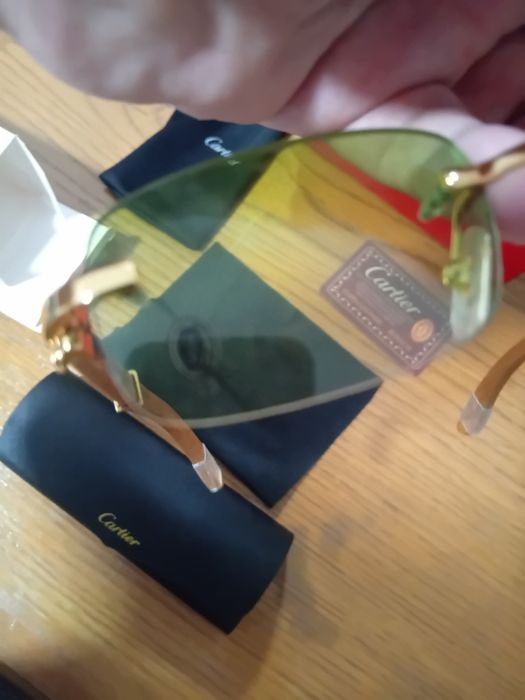 Oculso de sol cartier originais