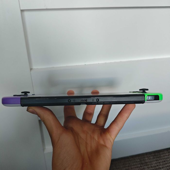 Nintendo Switch OLED Edycja Splatoon 3 + Etui + Gratisy