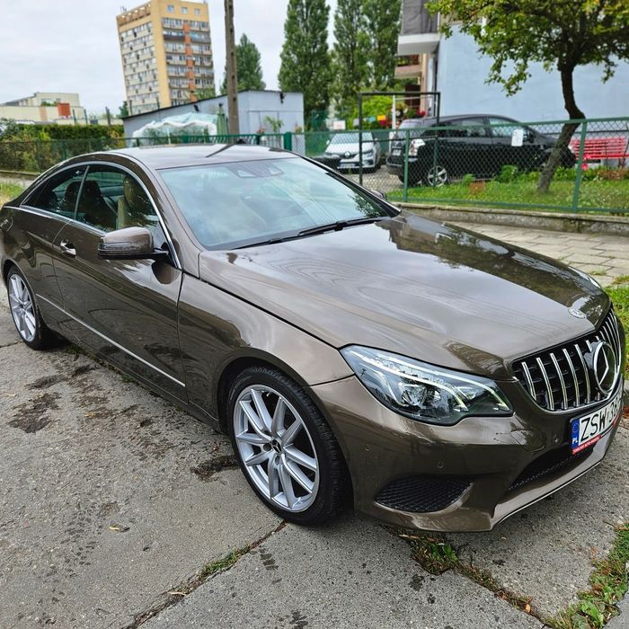 Mercedes-Benz Klasa E z Gwarancją * LIFT * Radar * Nawigacja * Asystent martwego pola