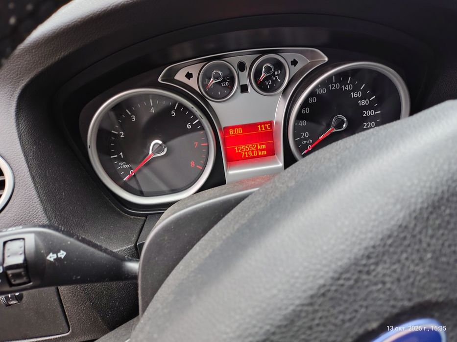 Ford focus 2.автомат 1.6бензин