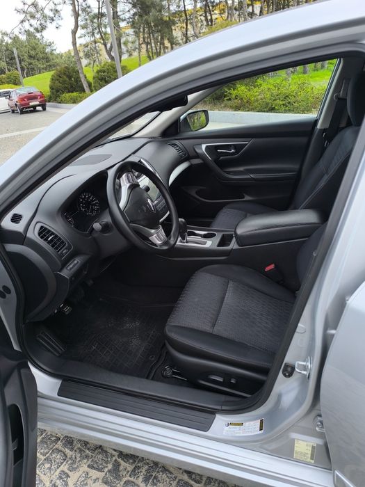 Nissan Altima SV