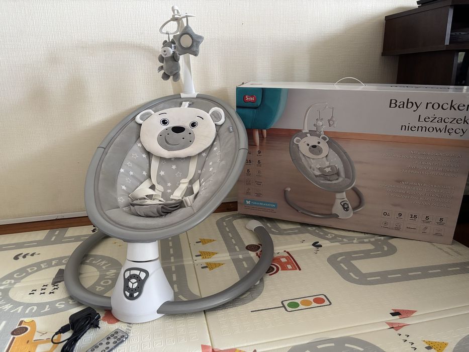 Крісло гойдалка Smiki ідеальний стан