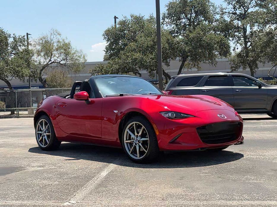 Mazda MX-5 Miata RF Club      2021