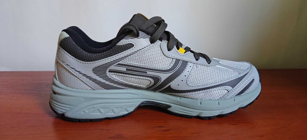 Красовки Li-Ning