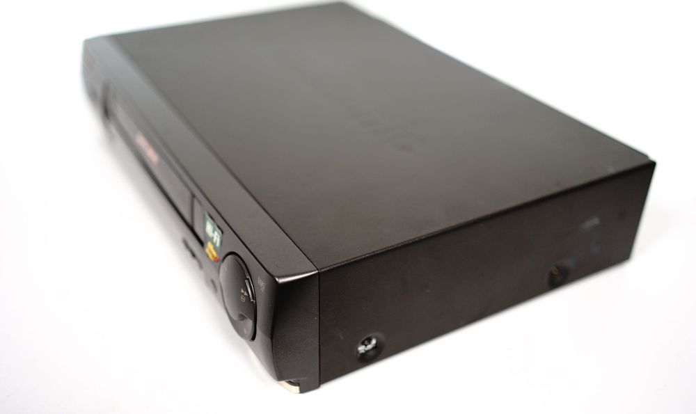 Magnetowid 6-głowicowy PANASONIC NV-HD640 * Hi-Fi STereo LP/SP