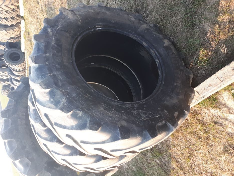 Ładna opona zachodnia MICHELIN MULTIBIB 540/65 R - 30 zdrowa