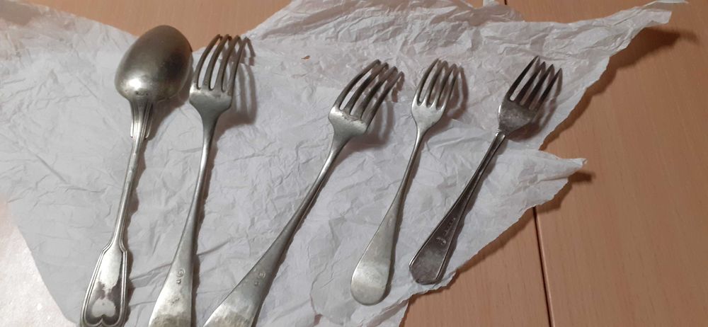 5 talheres em alpaca (valor por todos)