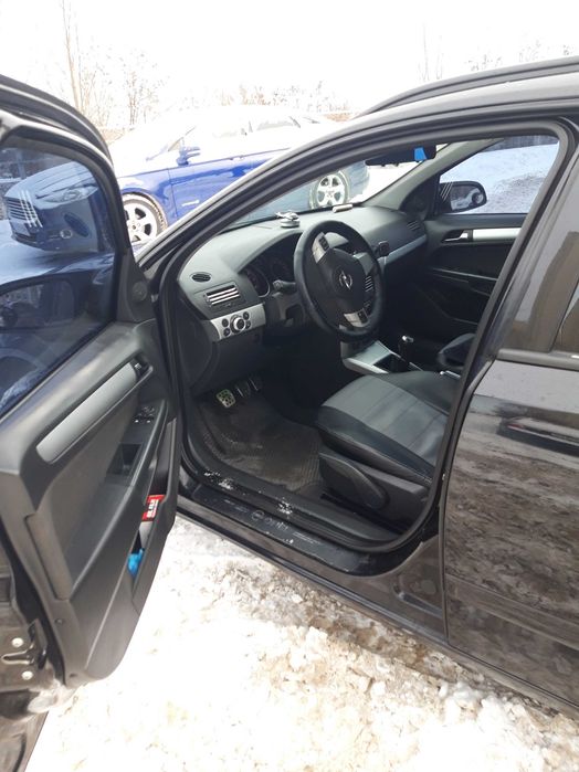 Опель Астра Н 2009