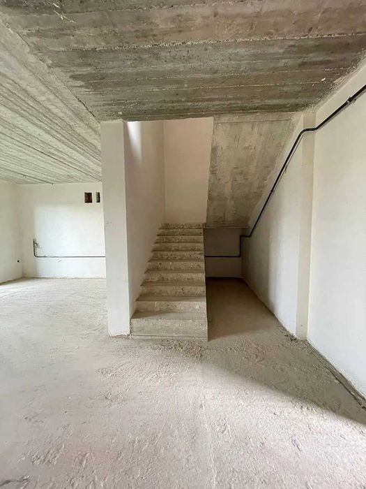 Таунхаус повністю зданий, 140м кв з гаражем с. Угорники