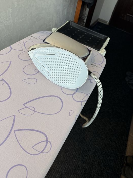 Гладильна система Laura Star