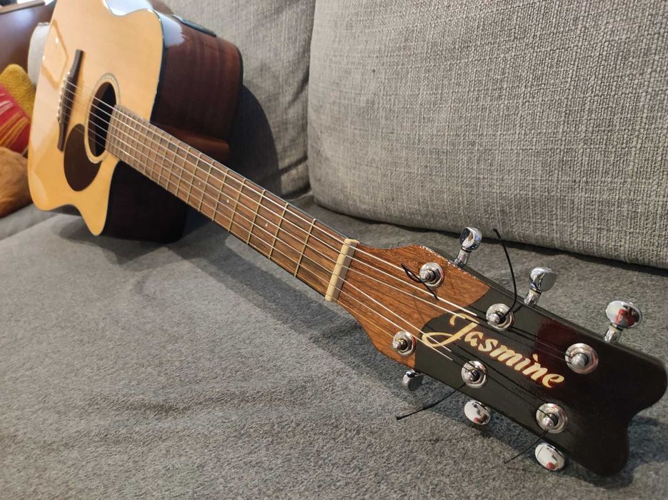 Guitarra Eletro Acústica Jasmine JD36CE com estojo