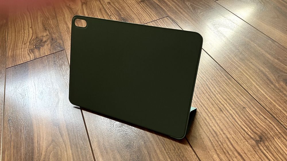 Чехол магнитный на iPad Pro (1st)