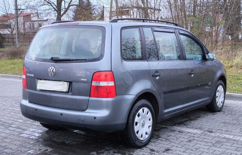 Volkswagen Touran 1 9 disel stan bdb