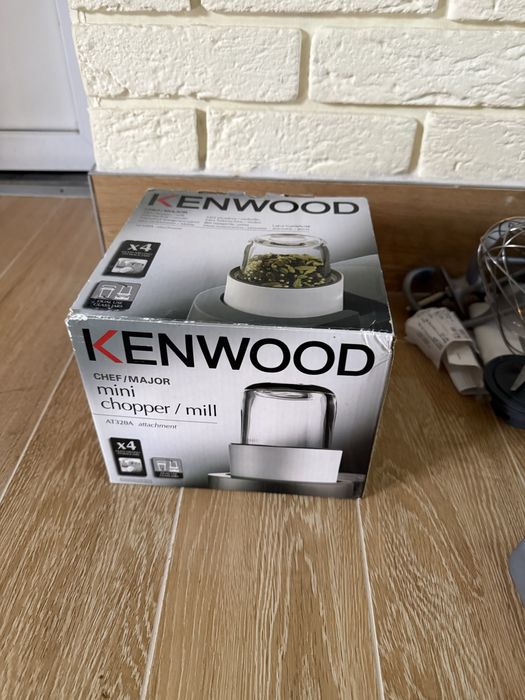 Багатофункціональний подрібнювач AT 320A