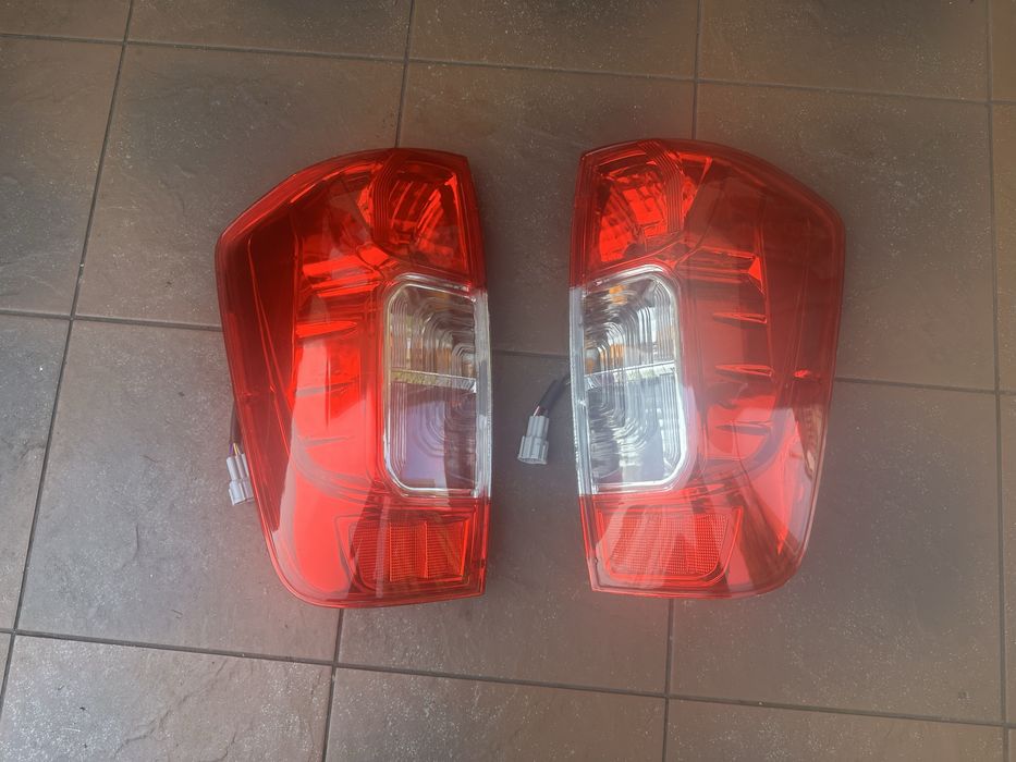 Фонарі Nissan Navara D23, NP300 2015-2025