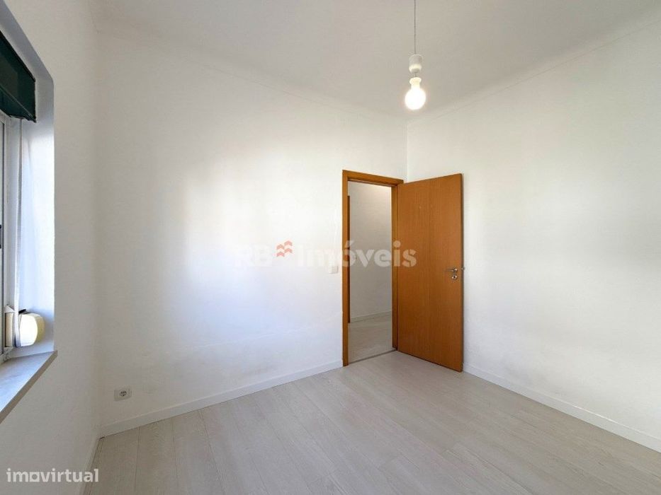 Moradia T3 Renovada com Quintal e Anexo Atalaia, Vila Nova da Barqu...