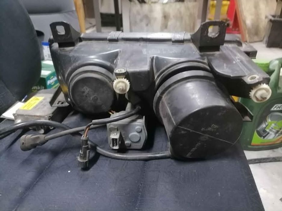 Bmw e36 lampy xenon hella celis chrom